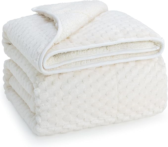 Super Fuzzy Soft Fleece Sherpa Weighted Blanket 15 lbs for Adults, 3D Imitation Turtle Shell Luxury Weighted Throw for Better Sleep, Dual Sided Cozy Blankets for Couch Bed, Cream White, 48" x 72"