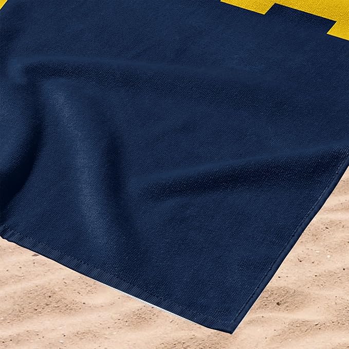 Northwest NCAA Unisex-Adult Microfiber Beach Towel