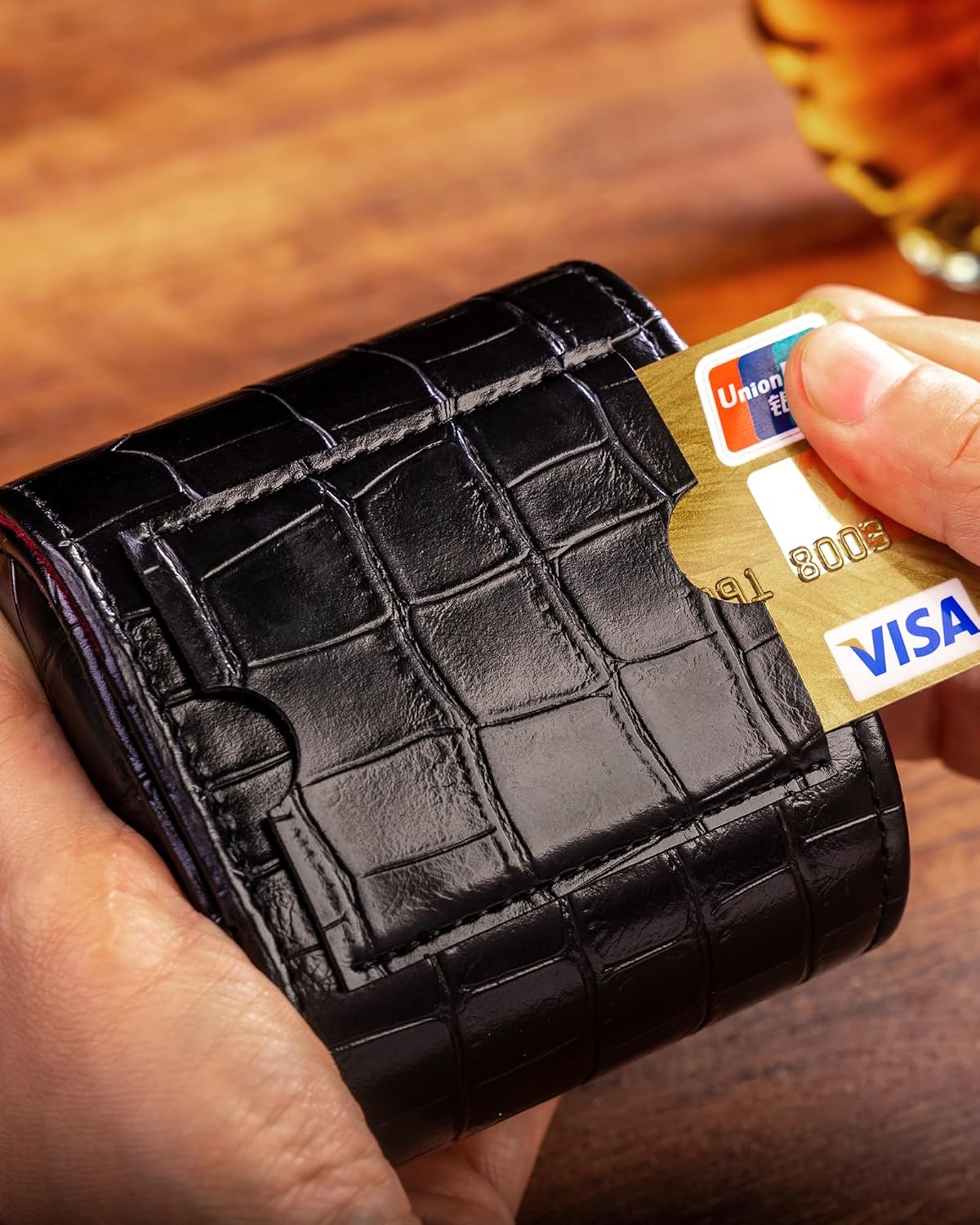 MR.OKAY Single Watch Travel Case- Classic Leather Watch Case With Superb Texture.(Portable Watch Roll Or Organizer For Storage And Display).Festival Gift For Men, All Handcrafted By Artisans.