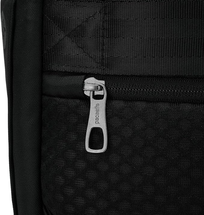 Pacsafe V 26L Tour backpack