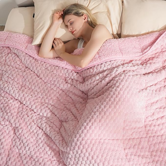 Super Fuzzy Soft Fleece Sherpa Weighted Blanket 15 lbs for Adults, 3D Imitation Turtle Shell Luxury Weighted Throw for Better Sleep, Dual Sided Cozy Heavy Blankets for Couch Bed, Pink, 60" x 80"