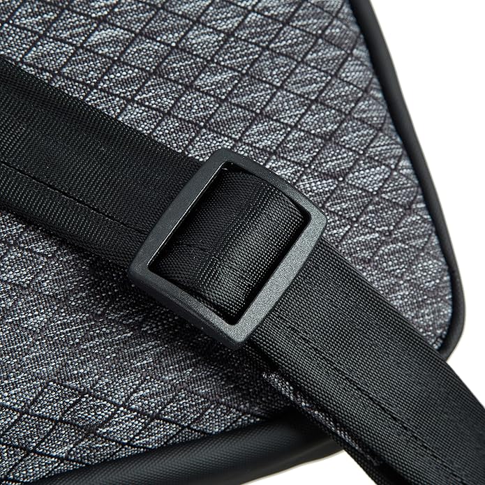 Travelon Anti-Theft Greenlander Small Crossbody
