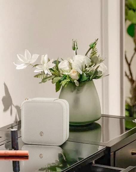 S.Leaf Travel Jewelry Organizer - Portable Jewelry Case Box for Women - Mini Travel Case (03 Lychee Beige)