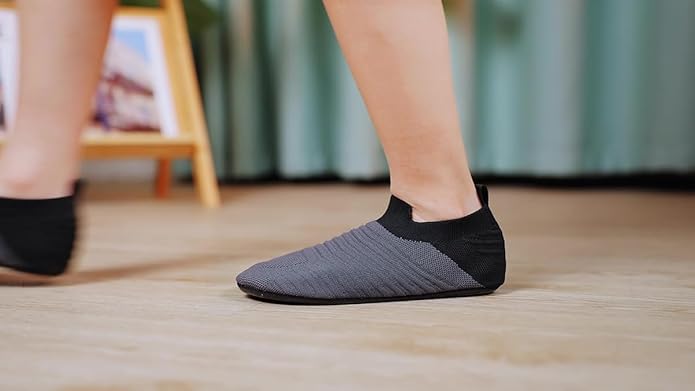 ditont Toddler Slippers Non-Slip Lightweight Comfortable Kids Indoor Grip House Home Shoes for Boys Girl
