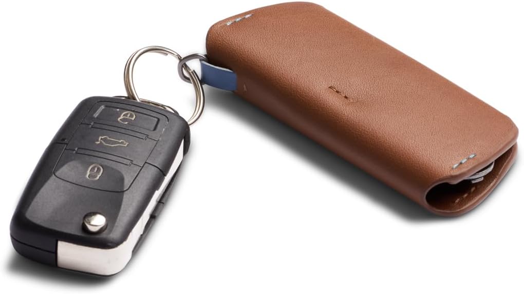 Bellroy Key Cover Plus – Third Edition (Leather Key Holder, Holds 4 – 8 Keys) - Hazelnut
