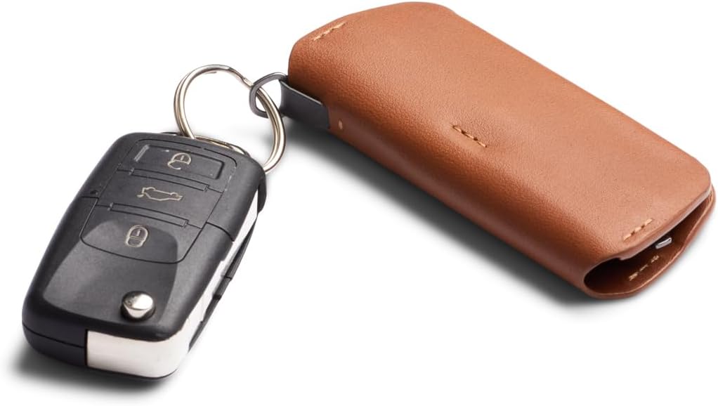 Bellroy Key Cover Plus – 3rd Edition (Leather Key Holder, Holds 4 – 8 Keys) - Caramel