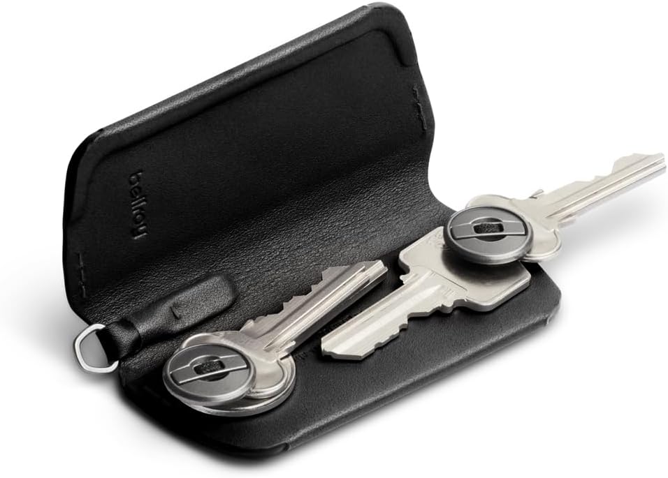 Bellroy Key Cover Plus – Third Edition (Leather Key Holder, Holds 4 – 8 Keys) - Black