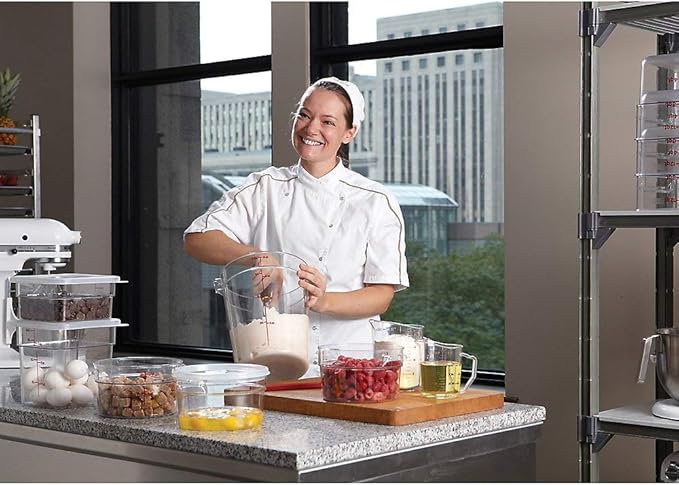 Cambro RFSCW8135 9-15/16" Top Diameter x 10-7/8" Height, Camwear Clear Polycarbonate Round Food Storage Container (Cover Sold Separately), 8 Quart