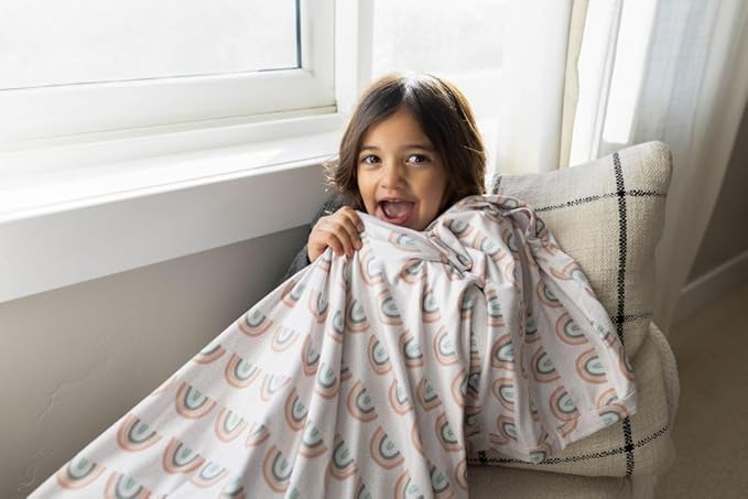Beddy's Kids Travel Blanket for Airplane or Car, Packable with Portable Carrying Case Bag, Super Soft & Cozy Dual-Sided Lightweight Blanket, Perfect for Travelers, Road Trips and Camping