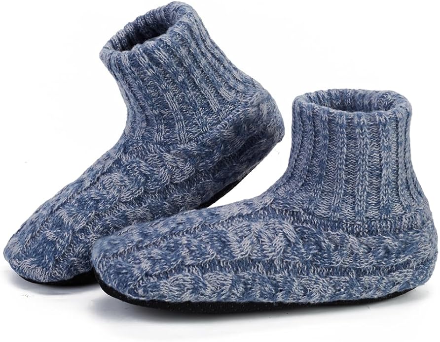 LEMZONE Mens Fuzzy Slipper Socks with Grippers, Winter Warm Sherpa Lined Indoor House Shoes Christmas Gifts for Dad Husband Boyfriend