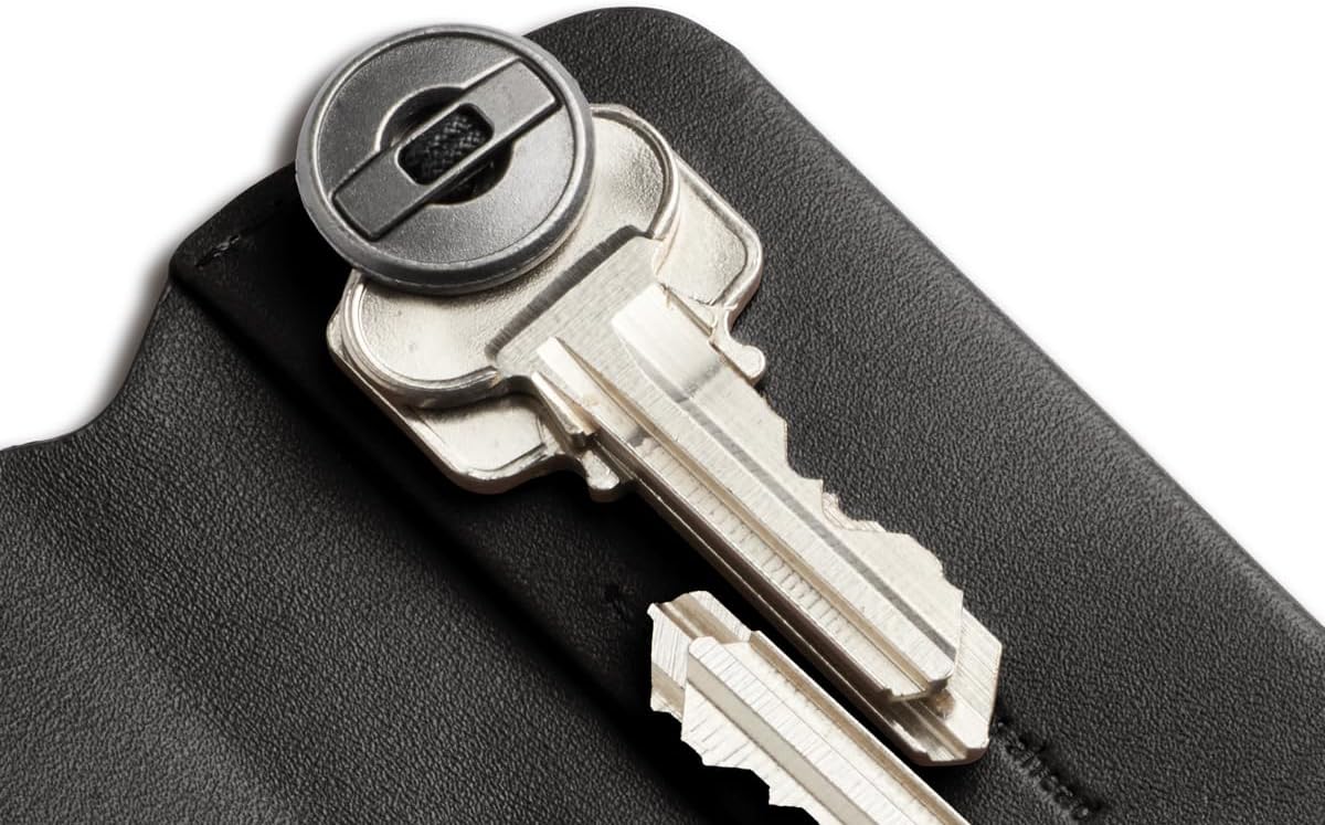 Bellroy Key Cover Plus – Third Edition (Leather Key Holder, Holds 4 – 8 Keys) - Black
