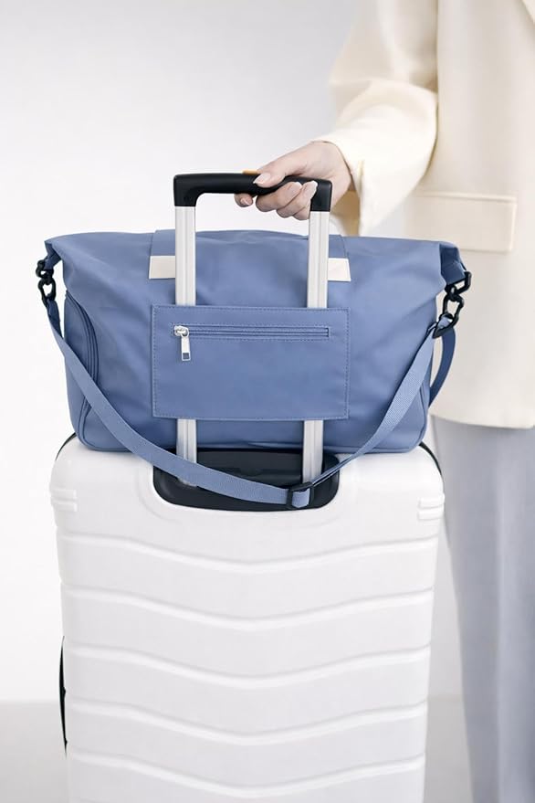J&G Waterproof Gym Duffel Bag – Lightweight Travel & Sports Bag with Shoe Compartment and Wet Pocket for Men & Women – Carry-On Weekender for Gym, Beach, Trips – 8 Colors (Blue)