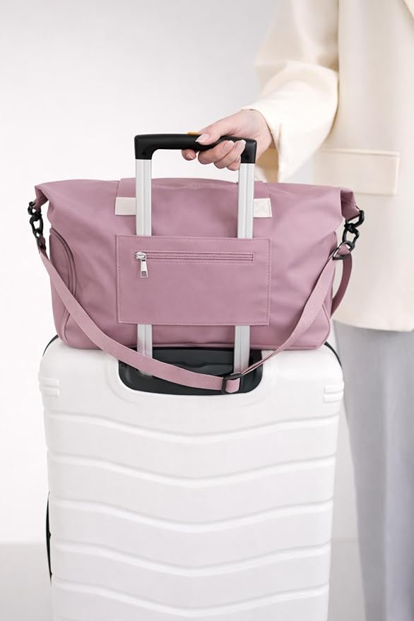 J&G Waterproof Gym Duffel Bag – Lightweight Travel & Sports Bag with Shoe Compartment and Wet Pocket for Men & Women – Carry-On Weekender for Gym, Beach, Trips – 8 Colors (Pink)
