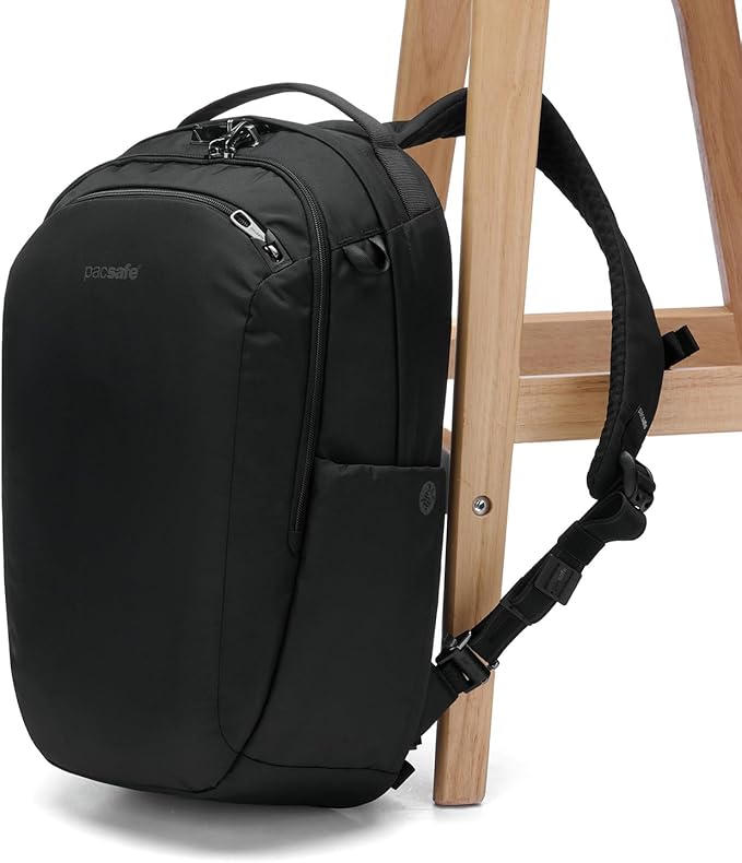 Pacsafe V 26L Tour backpack