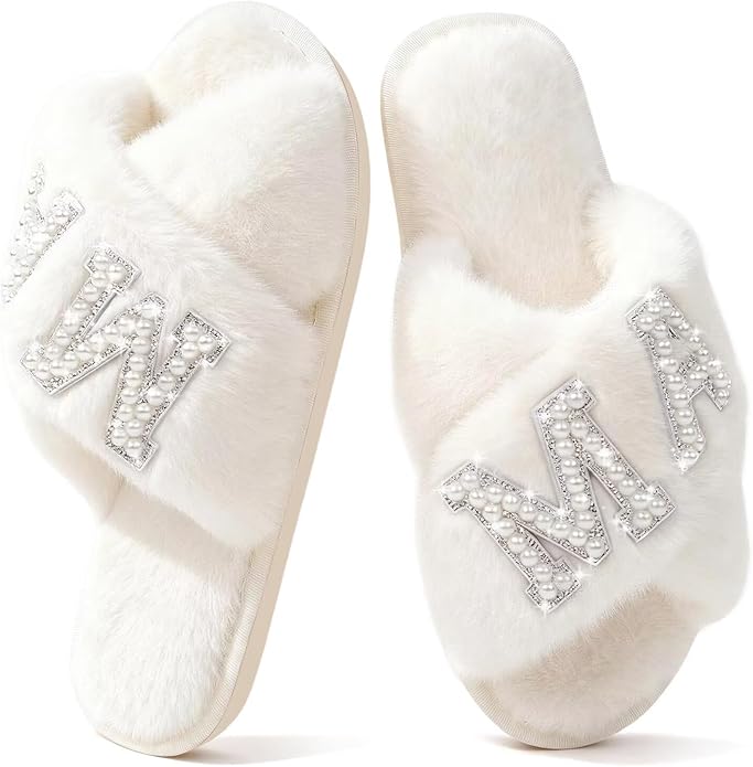 MAIITRIP MAMA Slippers for Women Fuzzy Mom Slippers with Pearls Rhinestones Fluffy Cozy Indoor House Shoes Gift for New Mom Mother's Day Gifts