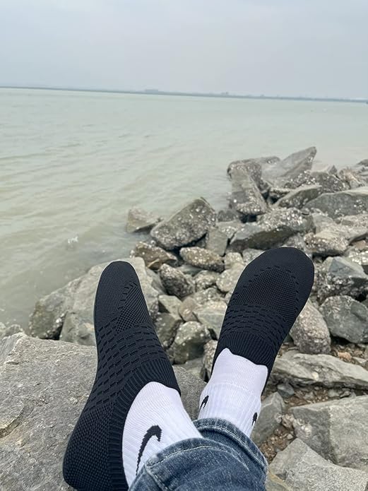 ditont Non-Slip Indoor House Slippers Lightweight Comfortable Grip House Home Shoes for Men Women
