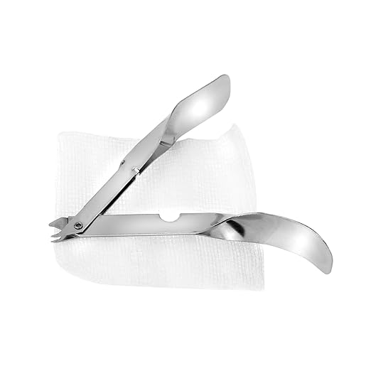 Dealmed Sterile Staple Removal Kit, Includes Staple Remover and Gauze Sponge, Staple Removal Tool Single-Use Kit, Ideal for Hospitals and Clinics (50 Kits)