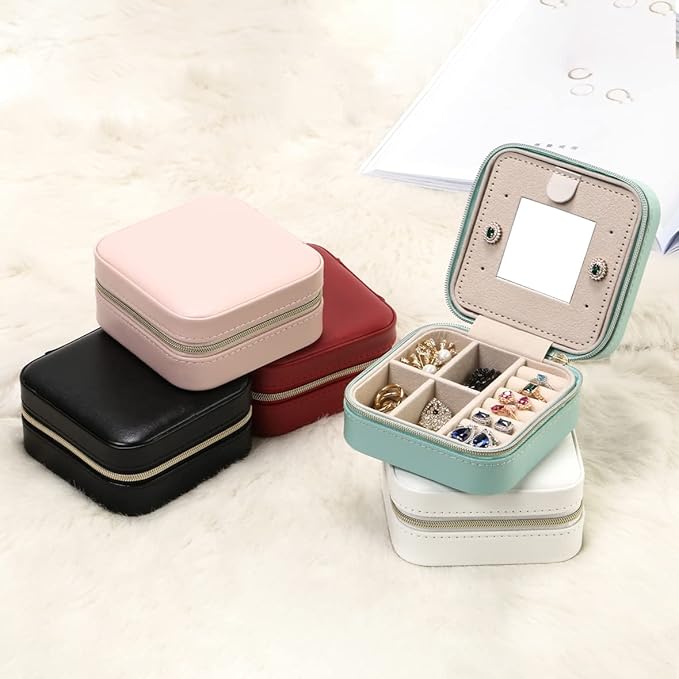 Jewelry Travel Case with Mirror,Small Travel Jewelry Organizer, Portable Jewelry Box Travel Mini Storage Organizer Portable Display Storage Box for Rings Earrings Necklaces (Black)