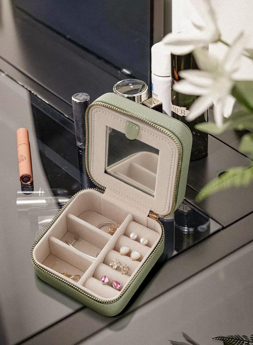 S.Leaf Mini Jewelry Case - Portable Travel Jewelry Box for Women (01 Lychee Sage Green)