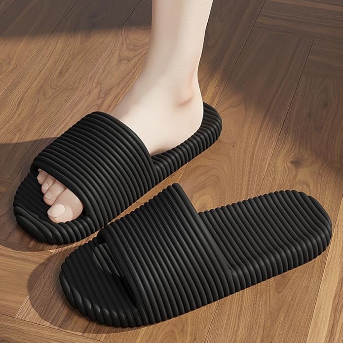 Thick Soled Home Slippers Shower Shoes Soft Indoor Shoes Lightweight Outdoor Sandals for Men and Women