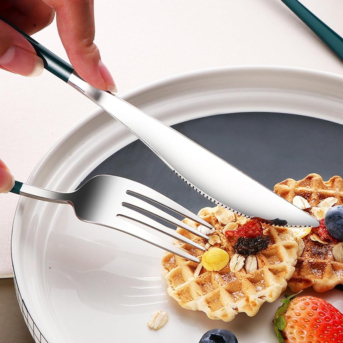 VANRA 4-Piece Portable Travel Utensils Set with Case 18/8 Stainless Steel Flatware Set Reusable Cutlery Set with Fork Spoon Knife Chopstick for Lunch Travel Camping School Work Picnic (Deep Green)