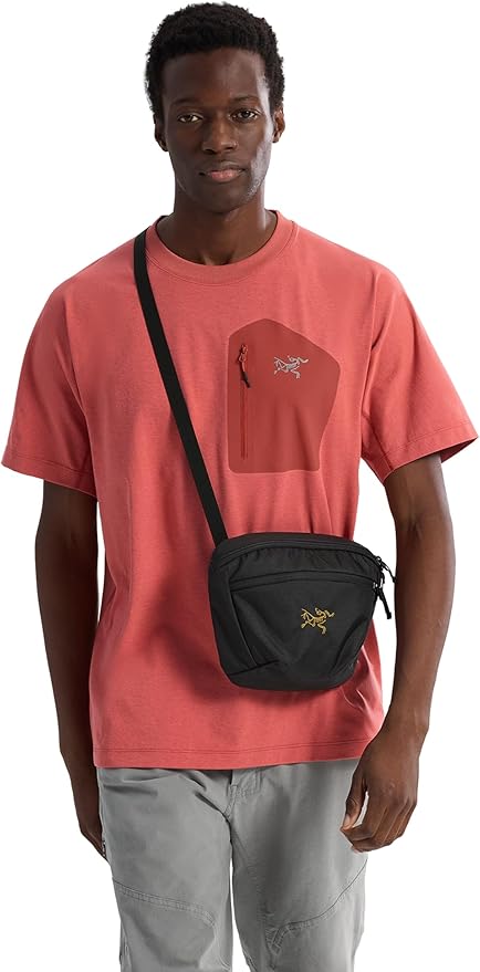 Arc'teryx Mantis 2 Waist Pack Unisex | Versatile 2.5L Waist Pack
