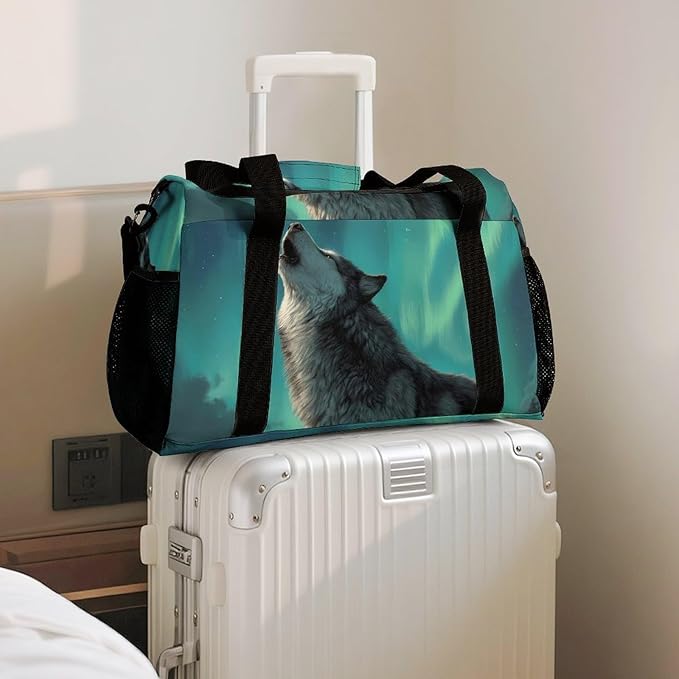 Wolf Howling Moon Northern Lights Duffle Bag Gym Bag for Workout Travel Tote with Detachable Straps