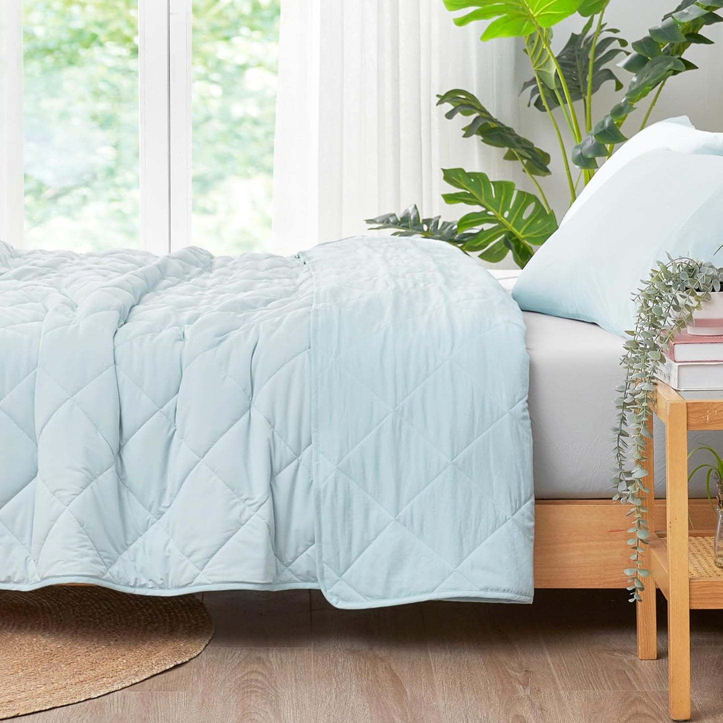 Cozy Bliss Cooling Blanket for Hot Sleepers, Q-Max 0.4 Cooling Comfort King Size, Cold Blankets for Night Sweats Sleeping, Ultra-Cool Lightweight Breathable Summer Blanket for Bed