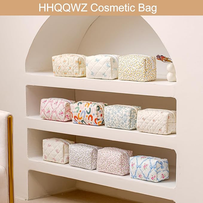Makeup Bag Travel Cosmetic Bag for Women Girls, Zipper Make Up Pouch, Floral Flowers Toiletry Organizer Makeup, Portable Storage Bag, Cosmetic Travel Cloth Bag (Pink Bow Tie)