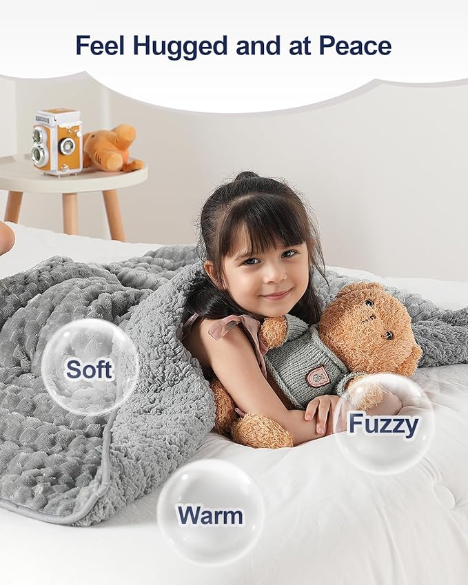 Super Soft Luxury Fleece Sherpa Weighted Blanket for Teens, 7lbs Small Weighted Lap Blanket for Adults, Turtle Shell Cozy Warm Throw for Winter, Compact Heavy Blanket for Better Sleep, Grey, 41"x60"