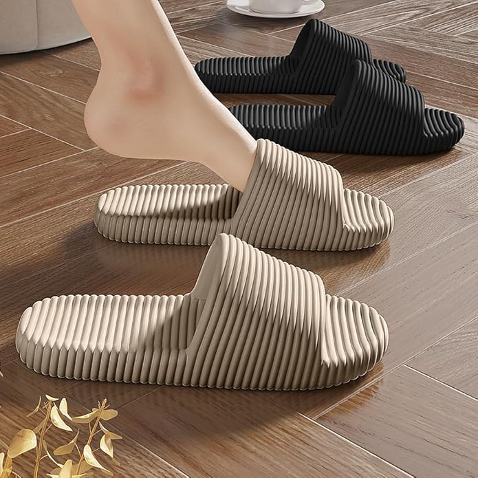 Thick Soled Home Slippers Shower Shoes Soft Indoor Shoes Lightweight Outdoor Sandals for Men and Women