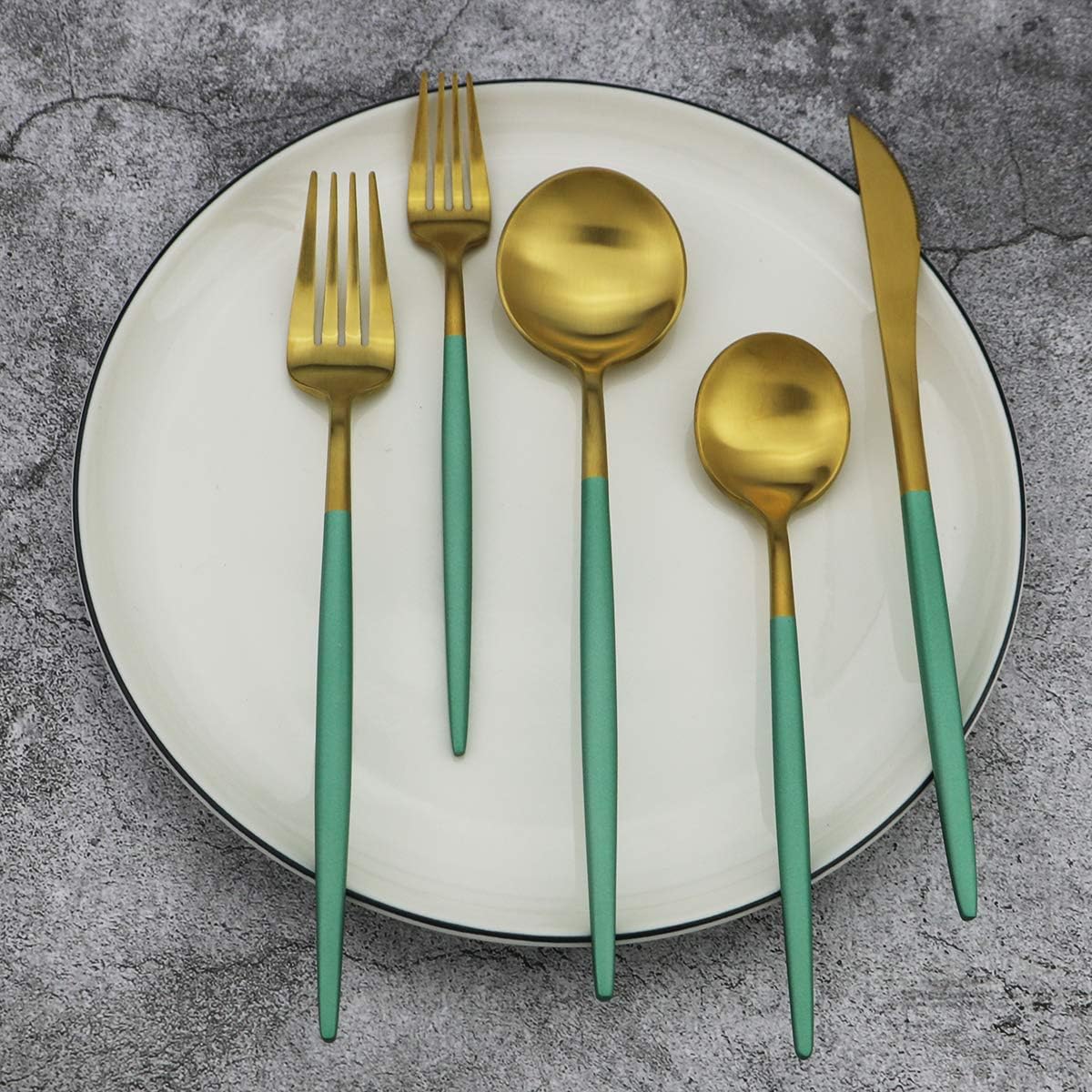 Gugrida 20-Piece 18/10 Stainless Steel Flatware Silverware, Luxury Dinnerware Set Travel Cutlery Tableware Include Knife Fork Spoon Service for 4, Dishwasher Safe (Green Handle Matte Gold)
