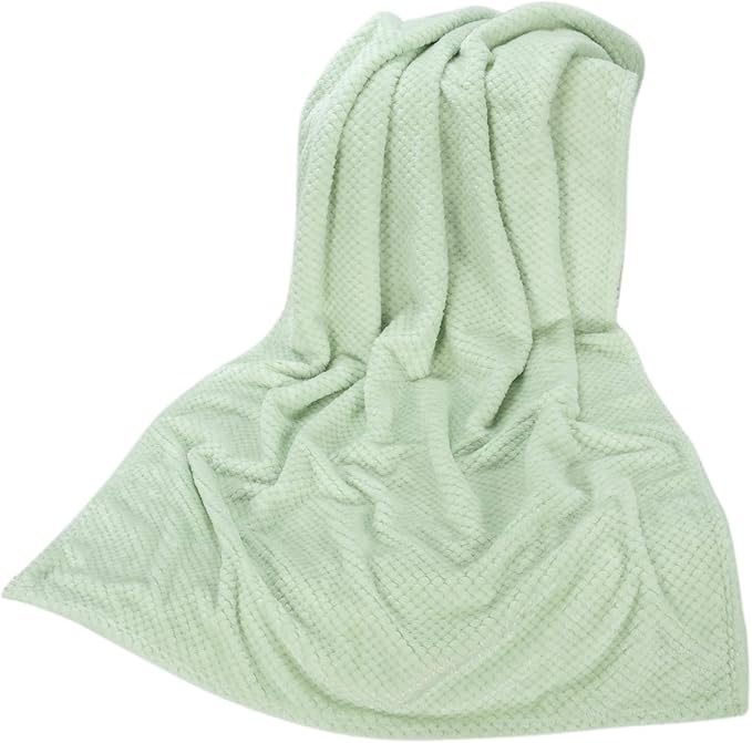 Fuzzy Throw Blanket, Plush Fleece Blankets for Adults, Toddler, Boys and Girls, Warm Soft Blankets and Throws for Bed, Couch, Sofa, Travel and Outdoor, Camping (40”×60”, Pastel Green)