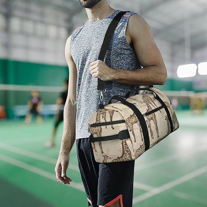 Oxford Cloth Hand Drawn Giraffes Gym Bag,Duffle Bag with Shoes Compartment And Adjustable Shoulder Straps，Weekender Bags for Men Women.