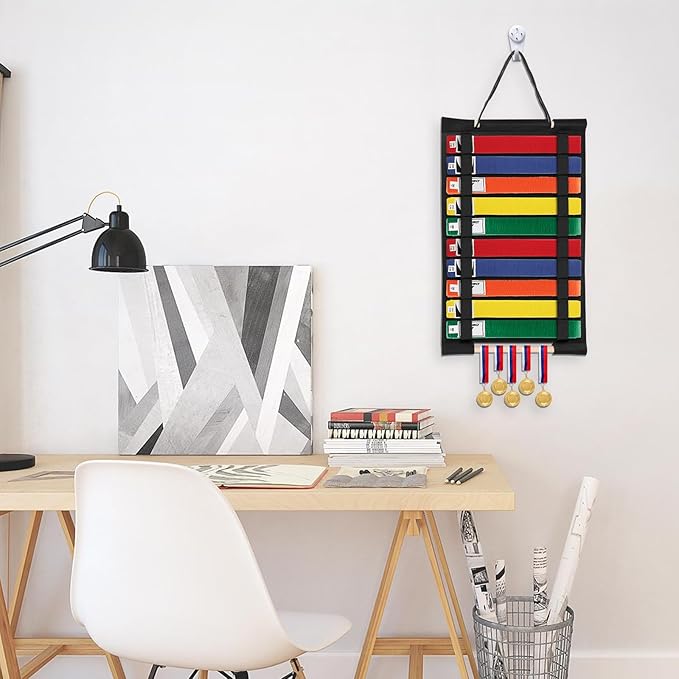 JUXYES Wall Hanging Martial Arts Belts Organizer, Portable Karate Belt Display Holder with Medals Hanging Stick, Lightweight Hanging Taekwondo Belt Display Holder for Martial Arts Learner