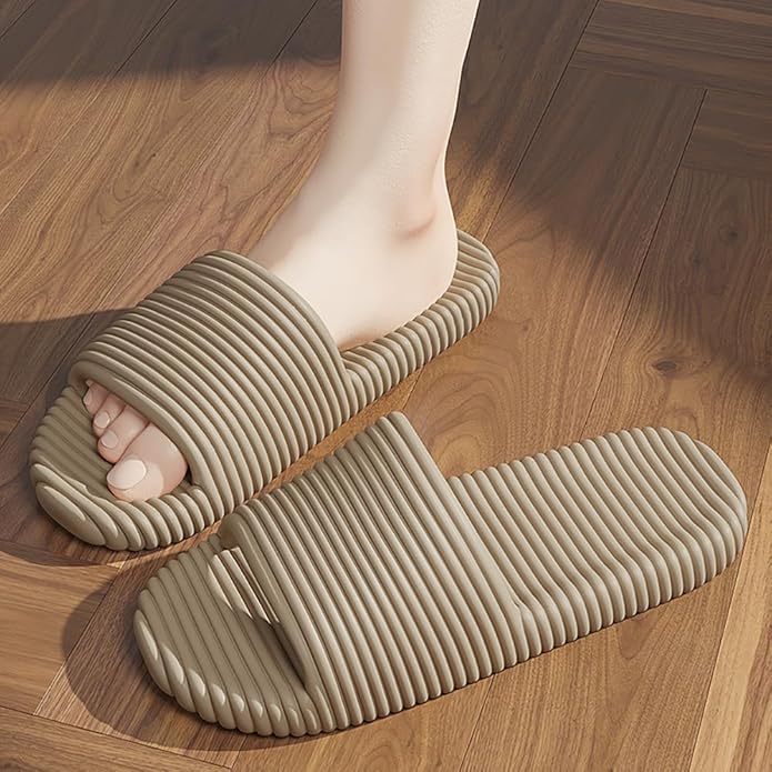 Thick Soled Home Slippers Shower Shoes Soft Indoor Shoes Lightweight Outdoor Sandals for Men and Women