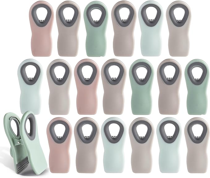 COOK WITH COLOR Bag Clips with Magnet- Food, Chip, Bag Clips for Food Storage with Airtight Seal Grip for Bread, Snack and Food Bags (Mint, Pack of 20)