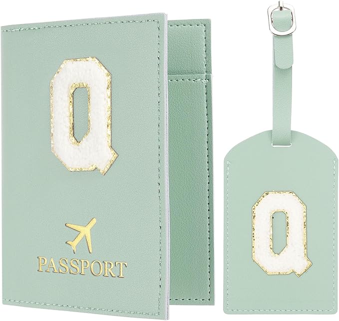 PATIKIL Passport Holder for Travel, Initial Passport Cover and Luggage Tag Set with Alphabet Chenille Letter Patch Travel Wallet Bag Suitcase Identifier for Women Family Travel Green Q