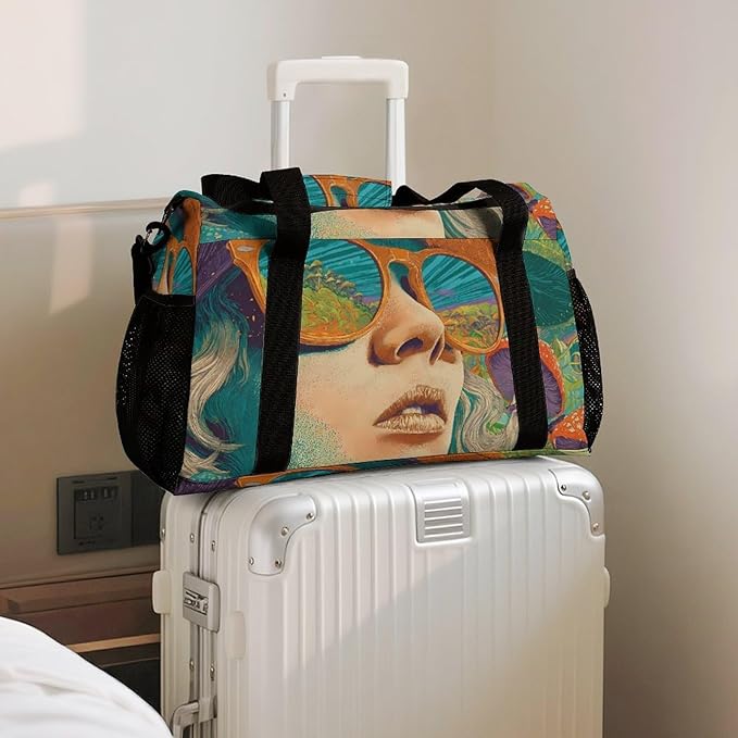 Psychedelic Holiday Mushroom Duffle Bag Gym Bag for Workout Travel Tote with Detachable Straps