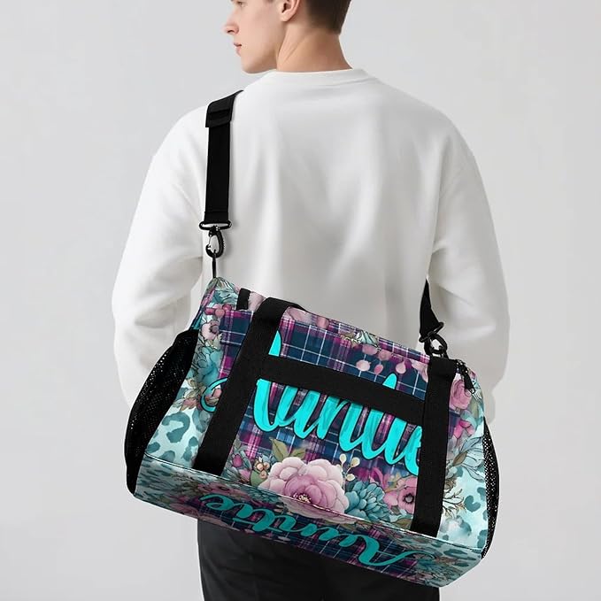 Western Auntie Heart Duffle Bag Gym Bag for Workout Travel Tote with Detachable Straps