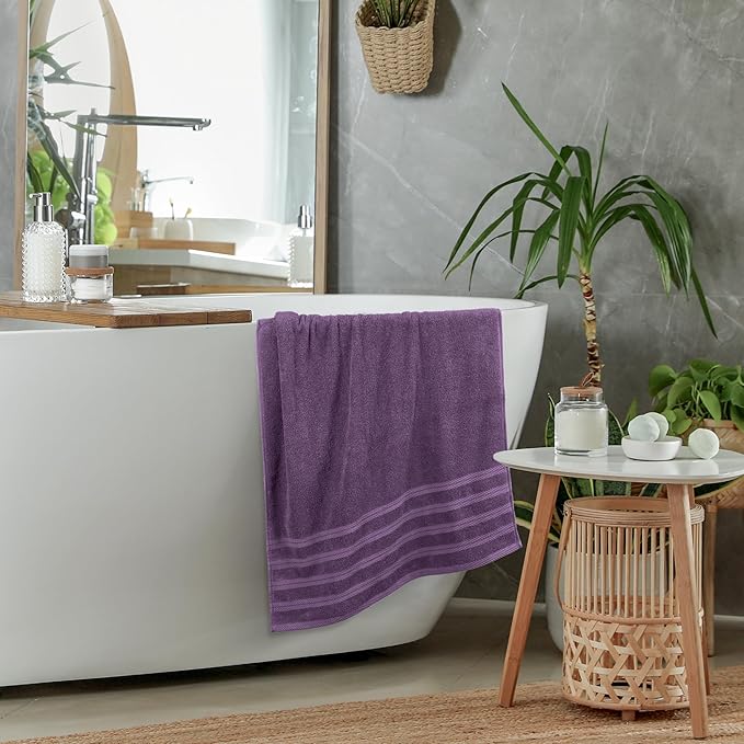 Utopia Towels 4 Pack Premium Extra Large Bath Towels Set, (30 x 60 Inches) 100% Ring Spun Cotton, Lightweight and Highly Absorbent Quick Drying Towels, Perfect for Daily Use (Plum)