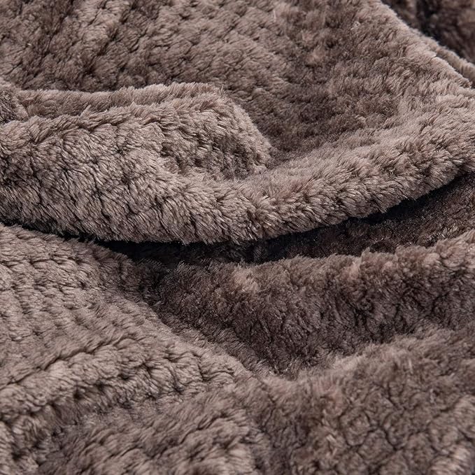 Fuzzy Throw Blanket, Plush Fleece Blankets for Adults, Toddler, Boys and Girls, Warm Soft Blankets and Throws for Bed, Couch, Sofa, Travel and Outdoor, Camping (Twin(60"x80"), XL1-Eagle Grey)