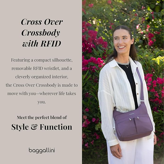 Baggallini Crossbody Travel Bag 11x8.5 Lightweight Water-resistant Nylon Handbag