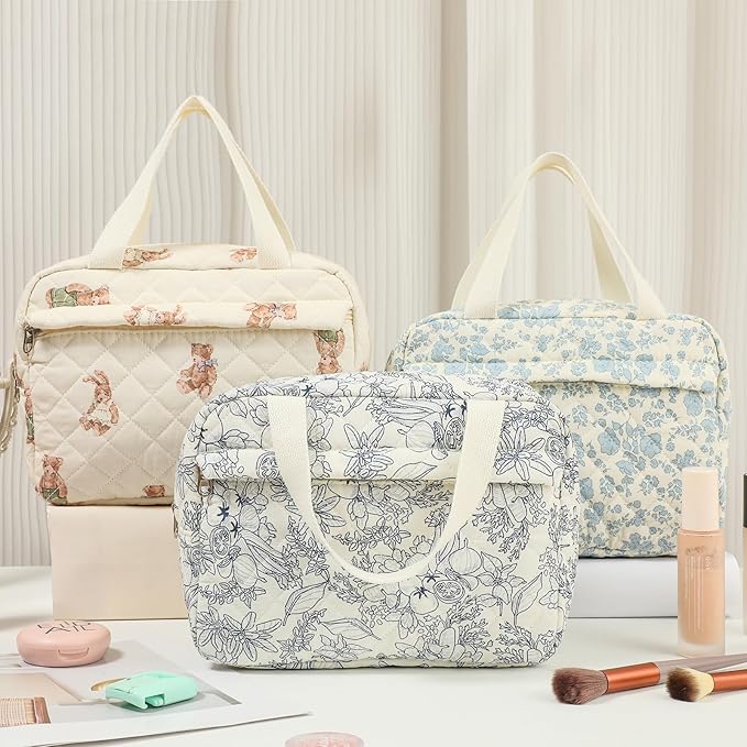 uekeboag Large Size Quilted Coquette Makeup Bag, Cute Preppy Floral Cotton Travel Cosmetic Organizer Bag with Top Handle, Multi-Layer Travel Toiletry Pouch for Girls (04Bear)