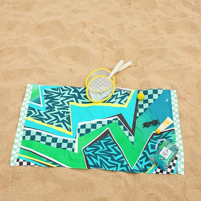 Dock & Bay Kid's Towel - for Beach Use - Quick Dry, Sand Free - Compact, Lightweight - 100% Recycled - Includes Bag - Tide Skater, Medium (130x70cm, 51x28)