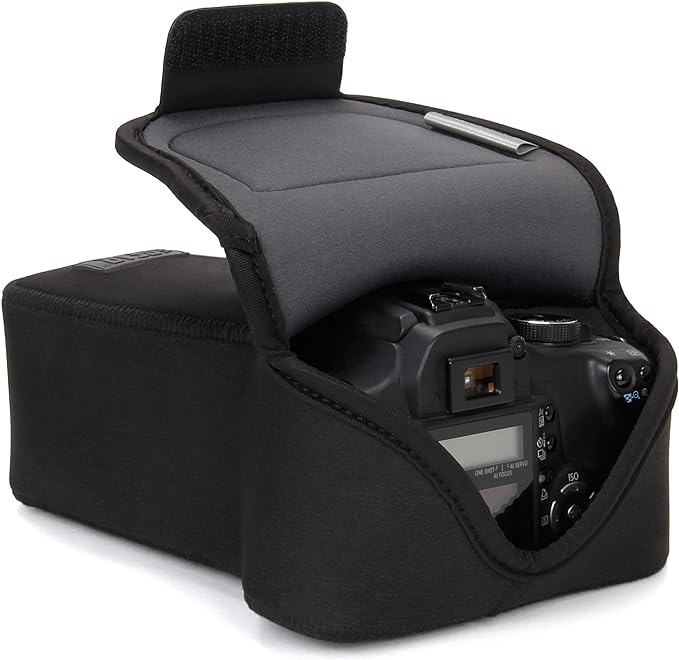 USA Gear Camera Sleeve (Zoom) for Compact SLRs with Lens Compatible with Canon EOS R100 Nikon Z30 Sony ZV-E10, and more - Padded Neoprene DSLR Case with Accessory Pocket & Belt Loop (Black)