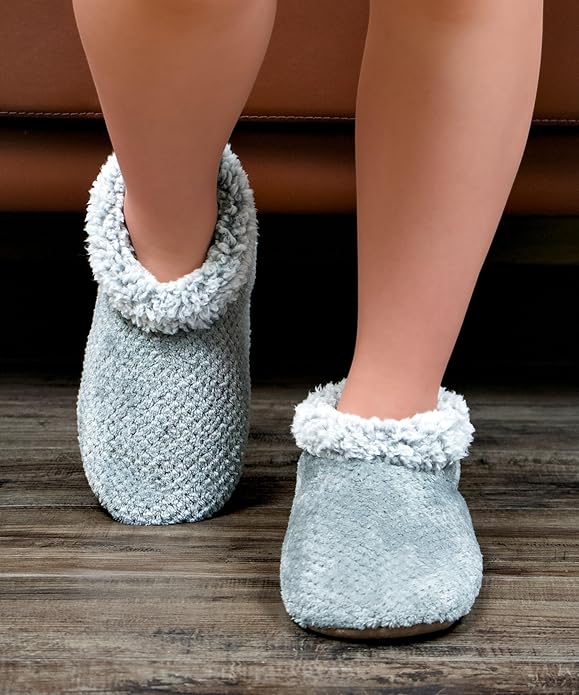 Cozylook Fuzzy Slippers for Women Indoor, Warm Bedroom Slip On Shoes, Winter Fluffy House Socks with Grippers, Cozy Christmas Gifts Unique