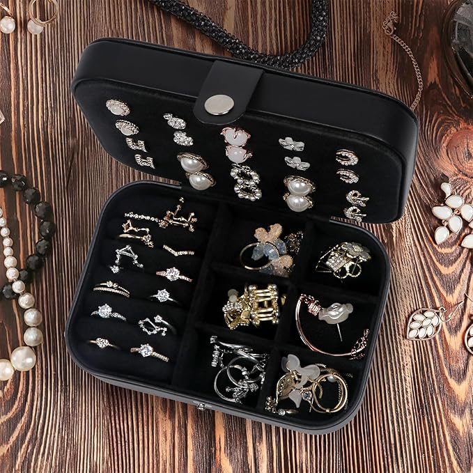 Travel Jewelry Box,Upgraded Travel Jewelry Case,Portable Jewelry Boxes for Women,PU Leather Jewelry Box,Travel Jewelry Organizer for Necklaces,Rings,Earrings,Bracelets,Black