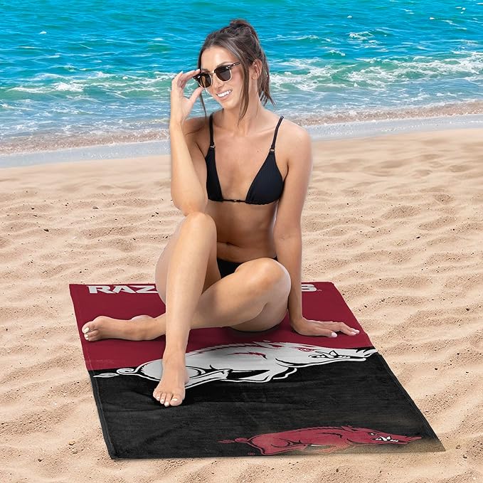 Northwest NCAA Unisex-Adult Microfiber Beach Towel