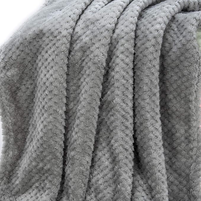 Fuzzy Throw Blanket, Plush Fleece Blankets for Adults, Toddler, Boys and Girls, Warm Soft Blankets and Throws for Bed, Couch, Sofa, Travel and Outdoor, Camping (40”×60”, Flint Gray)